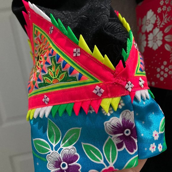 Hmong Simple Handmade 36 - Picture 3 of 10